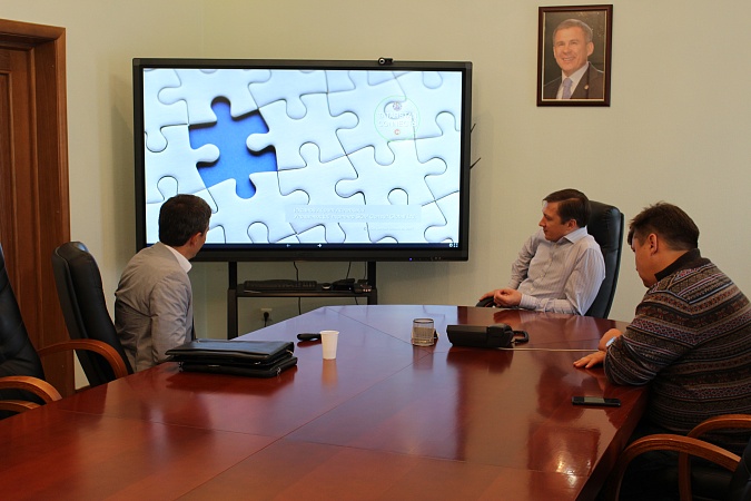 «Tatarstan Connects» представлен заместителю Премьер-министра-министру промышленности и торговли Республики Татарстан.